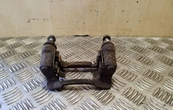 KIA Sportage Brake caliper pad carrier rear 