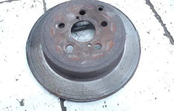 Toyota Avensis T250 Rear brake disc
