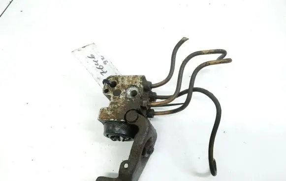 Audi A3 S3 8L Air suspension compressor 