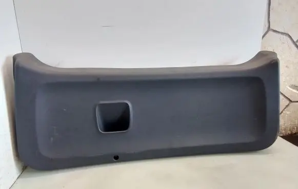 Mitsubishi Colt Tailgate/boot lid cover trim 