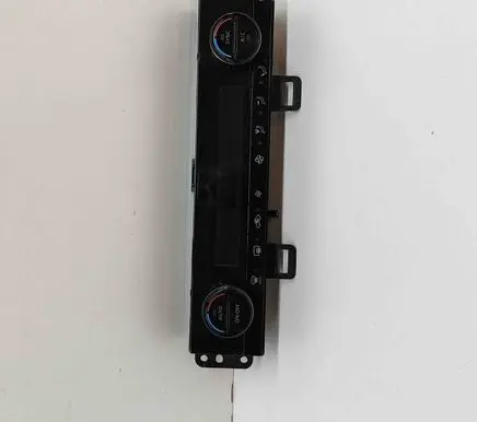 Nissan Qashqai J12 Interior fan control switch 275006UN0A