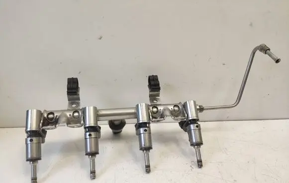 Fuel main line pipe