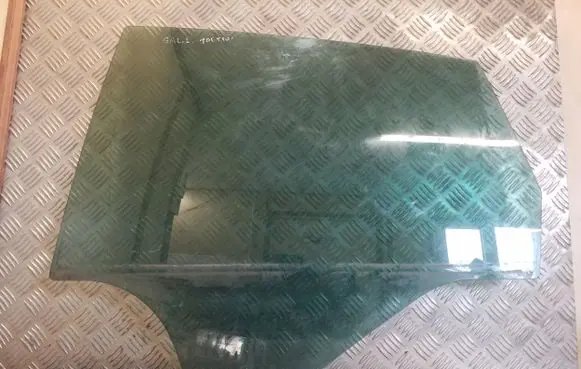 Seat Toledo III (5P) Rear door window glass 43R004524
