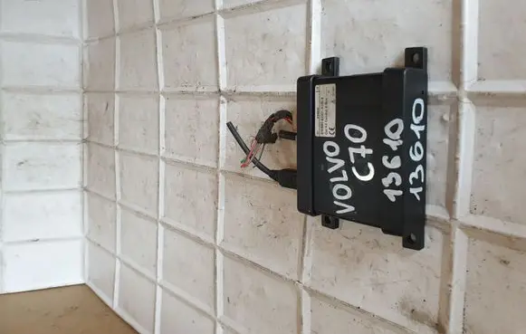 Volvo C70 Other control units/modules S30880S2001A1008