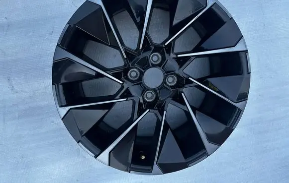Renault Clio V R17 alloy rim 403002478R