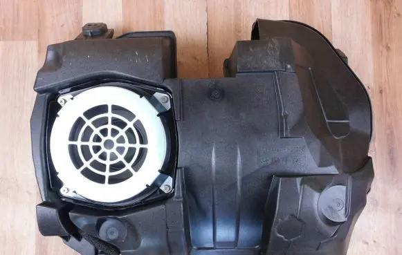 Mazda MX-5 ND Subwoofer speaker NA1P6696X