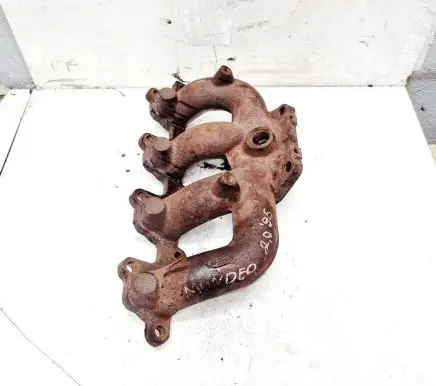 Ford Mondeo MK II Exhaust manifold 968f9430ab