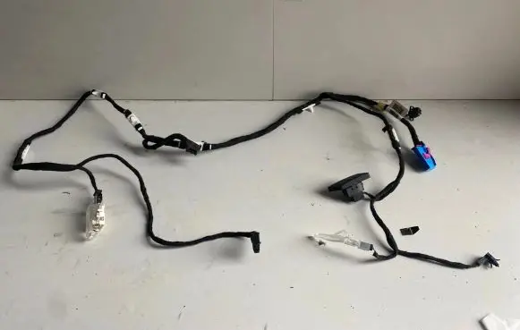 Audi A6 S6 C6 4F Front door wiring loom 4F1971035