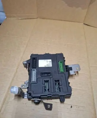 Nissan Qashqai Comfort/convenience module 284B14CB5B 17002661366033