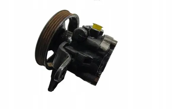 Nissan Navara D40 Power steering pump