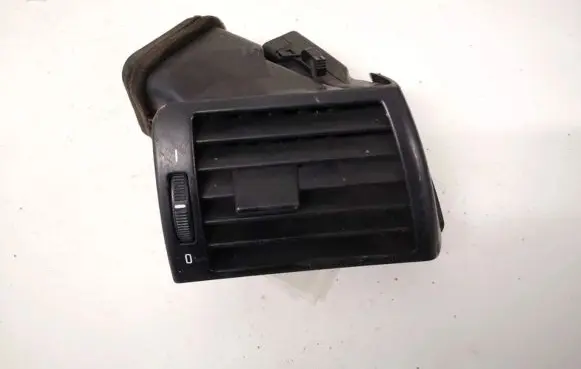 BMW 3 E46 Dash center air vent grill 64228361898 6422-8361898