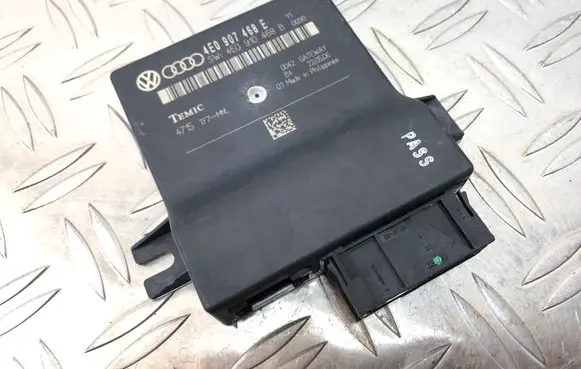 Audi A8 S8 D3 4E Gateway control module 4E0907468E 4E0910468B