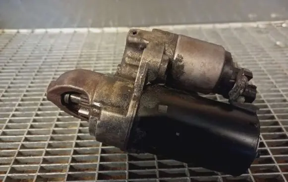 Audi A4 S4 B7 8E 8H Starter motor 026309 1005831420