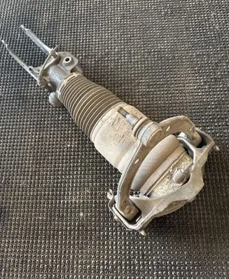 Audi Q7 4L Air suspension front shock absorber 7L8616039D A6ATE04A54148