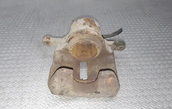 Opel Insignia A Front brake caliper
