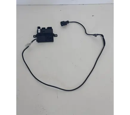 BMW 4 F36 Gran coupe Current control relay 7633242