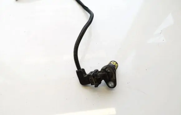 Ford Scorpio Camshaft position sensor 95BF12K073AA 95BF-12K073-AA