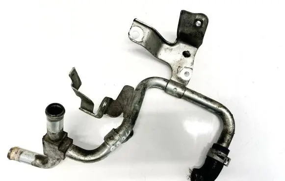 Nissan Qashqai Engine coolant pipe/hose