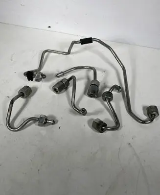 BMW 1 F20 F21 Fuel injector supply line/pipe 