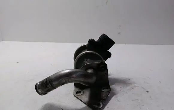 BMW 3 E46 EGR valve 72229512