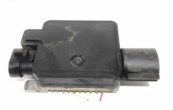Ford Focus Fan control module 