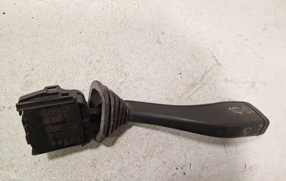 Opel Omega A Wiper control stalk 90213328 090221177