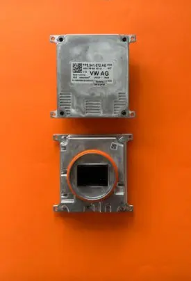 Volkswagen Golf VII Headlight ballast module Xenon 7P5941572AG