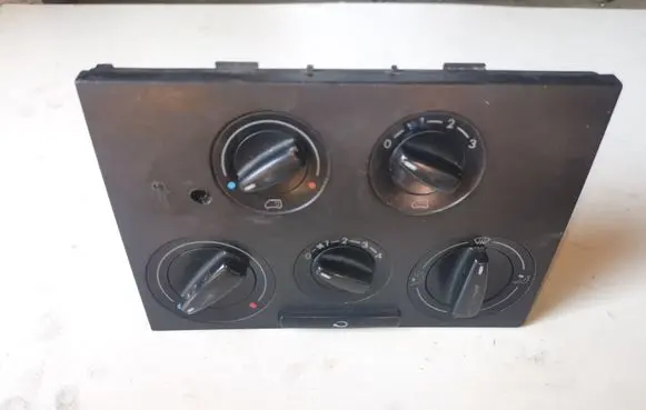 Volkswagen Transporter - Caravelle T4 Climate control unit 7D1819045L 7D1919383
