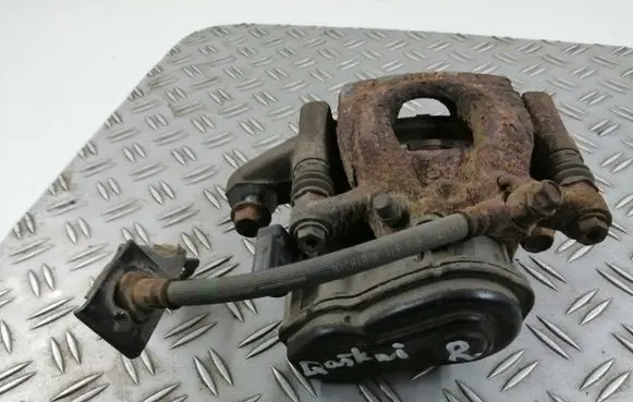 Nissan Qashqai Rear brake caliper 32353310C