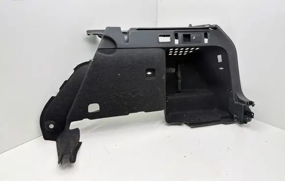 Skoda Octavia Mk3 (5E) Trunk/boot lower side trim panel 5E9867428 17042015