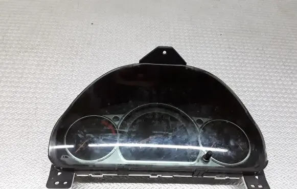 Honda CR-V Speedometer (instrument cluster) HR0333105