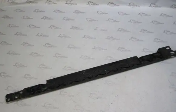 Citroen C4 II Radiator mount bracket AV61-8226-AB