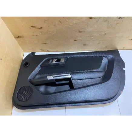 Ford Mustang VI Front door card panel trim JR3B6323942