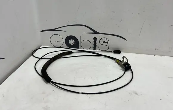Honda CR-V Fuel cap flap release cable 