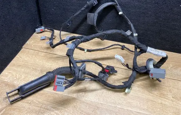 Land Rover Range Rover Sport L494 Front door wiring loom DK6214630HD 6020B32342 55T6D20B3