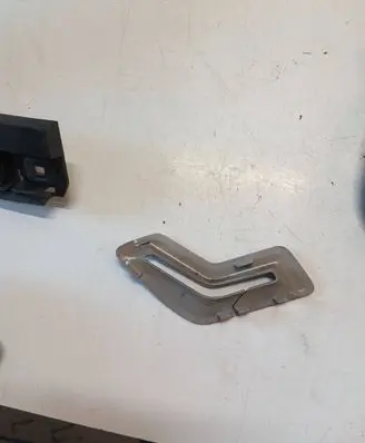 Volvo XC90 Seat belt trim 13550