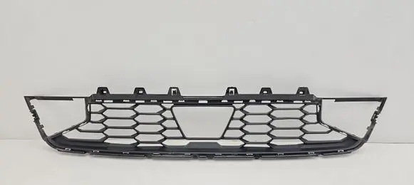 BMW 3 G20 G21 Front bumper lower grill 8085447