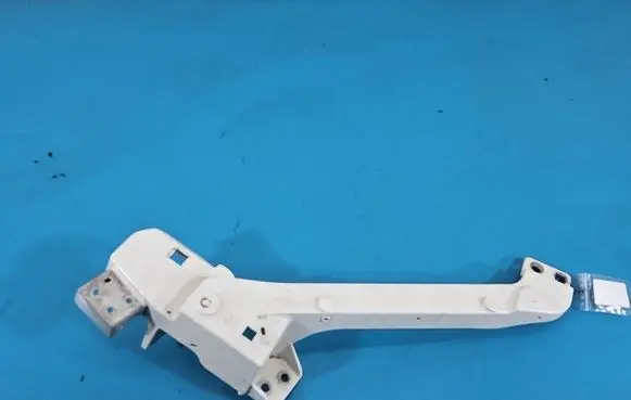 Maserati Quattroporte Radiator support slam panel 670003854 IMPRK1533544