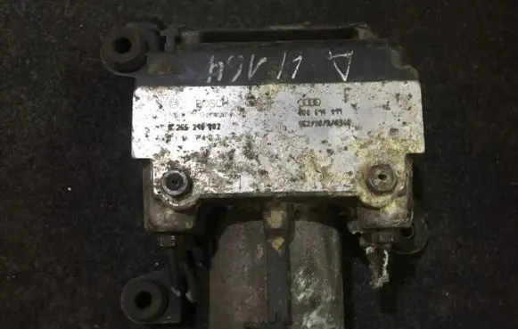 Audi A4 S4 B5 8D ABS Pump 8d0614111 0265219002