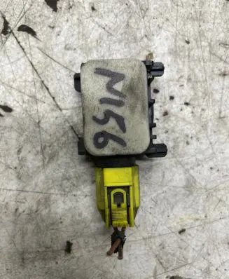 Mercedes-Benz ML W164 Airbag deployment crash/impact sensor 0038202926 401674 090605