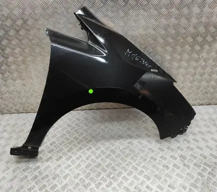 Nissan Leaf II (ZE1) Fender F31005SHMA