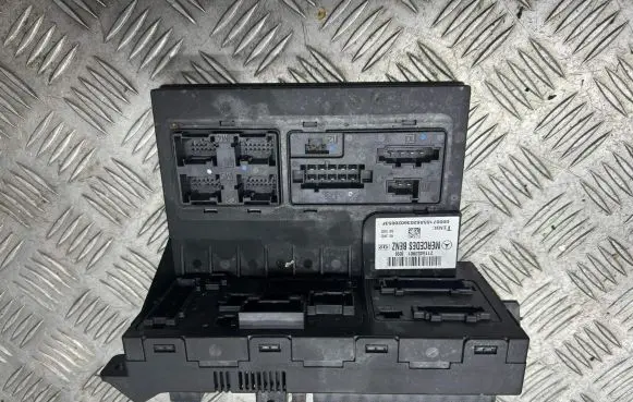 Mercedes-Benz E W211 Comfort/convenience module 2115453901