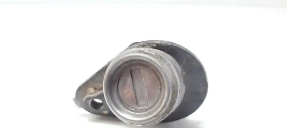Hyundai Elantra Tailgate exterior lock 