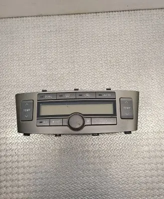 Toyota Avensis T250 Climate control unit 5590005150 MB1465700783