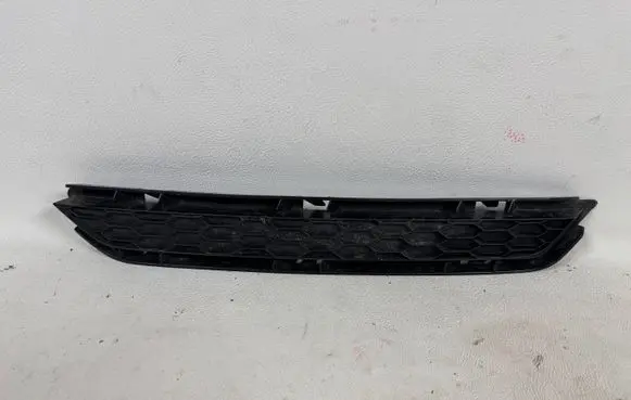 Audi A4 S4 B9 8W Front grill 8W0807679