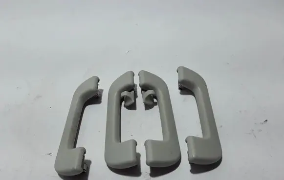 Volkswagen Touareg III Front interior roof grab handle