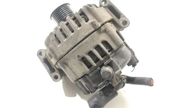 Mercedes-Benz E W212 Generator/alternator H611843A