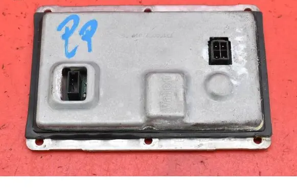 Volvo S80 Voltage converter/converter module 89035113