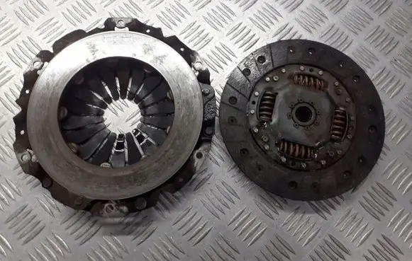 Opel Meriva A Clutch set kit 55351731