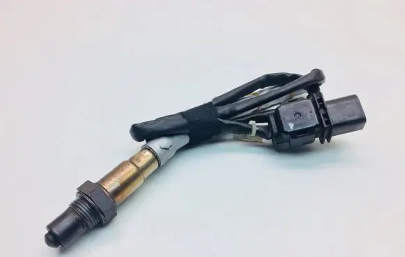 Audi R8 42 Lambda probe sensor 07L906262H 0258007326